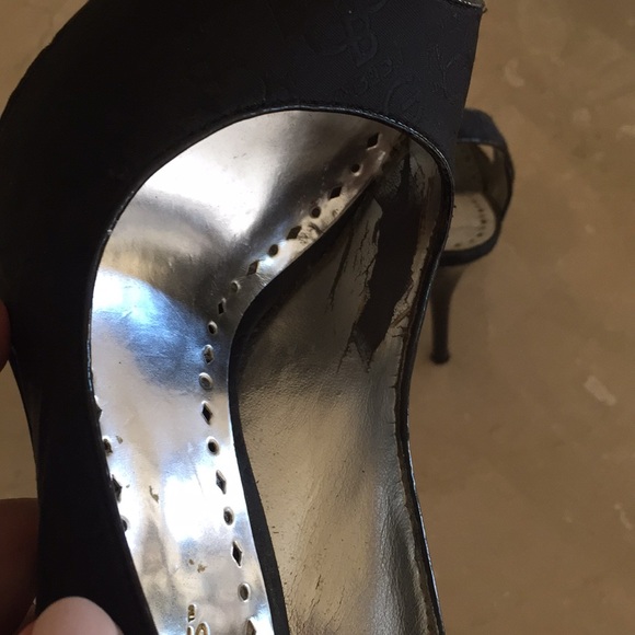 BCBG Black heels - Picture 5 of 8